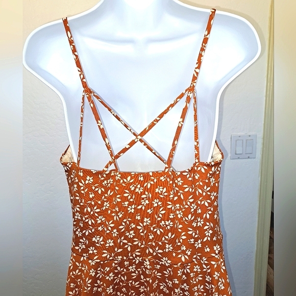 The General Good Floral Orange Dress Crisscross Strappy Size Large NWOT - Picture 8 of 16